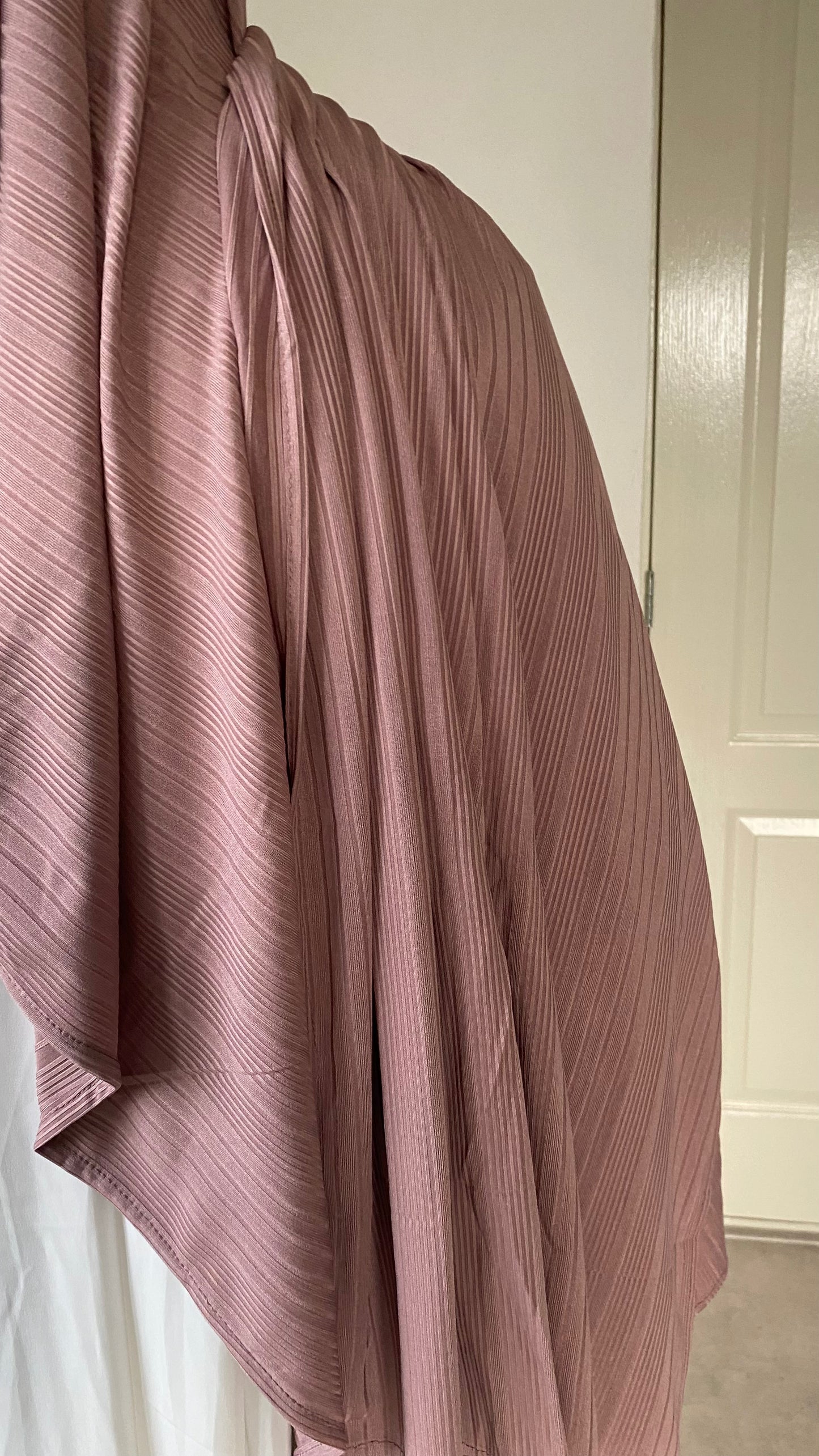 Luxe Linear Hijab