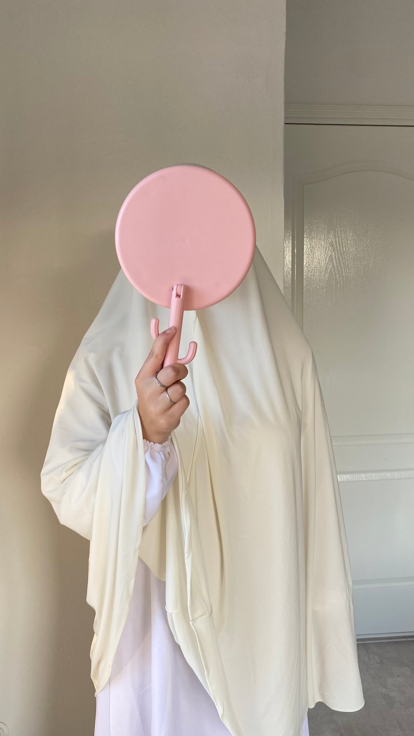 Dawra Khimar Zwart
