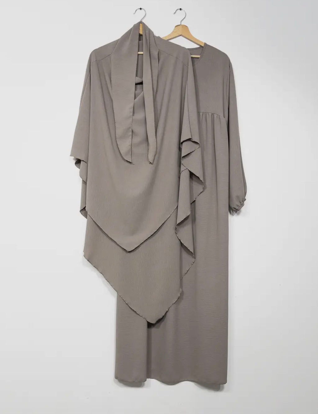 Taupe
