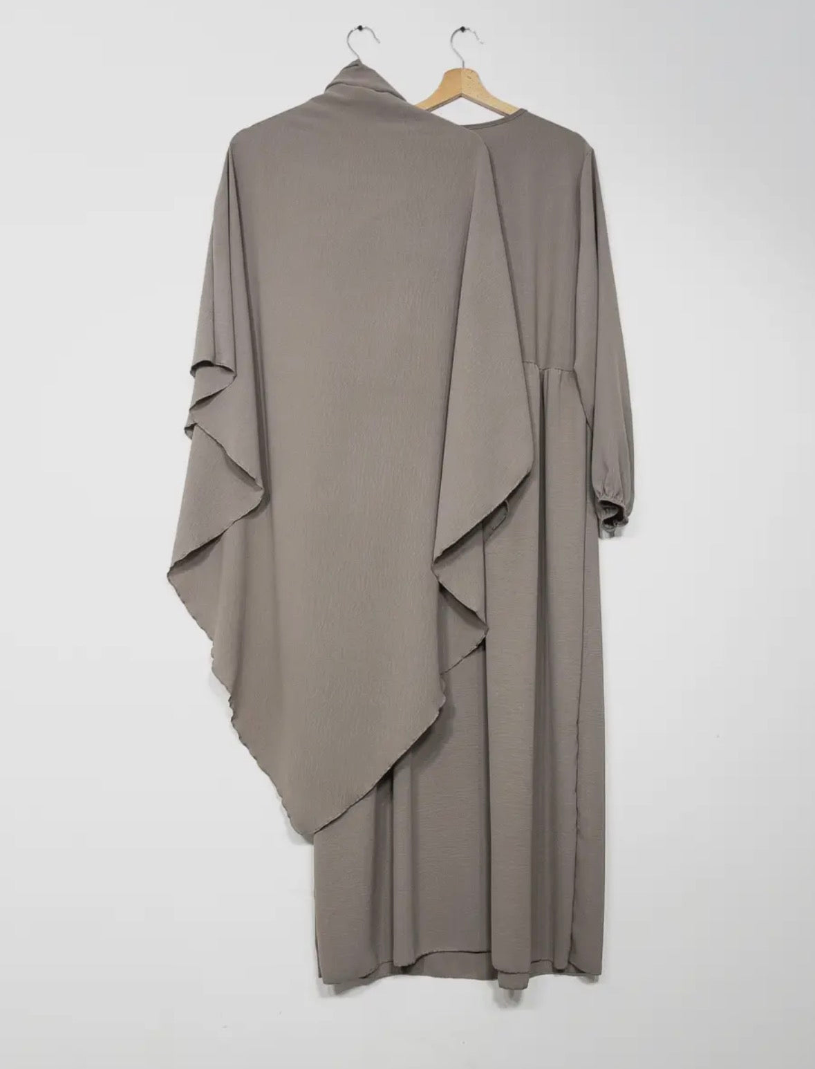 Taupe